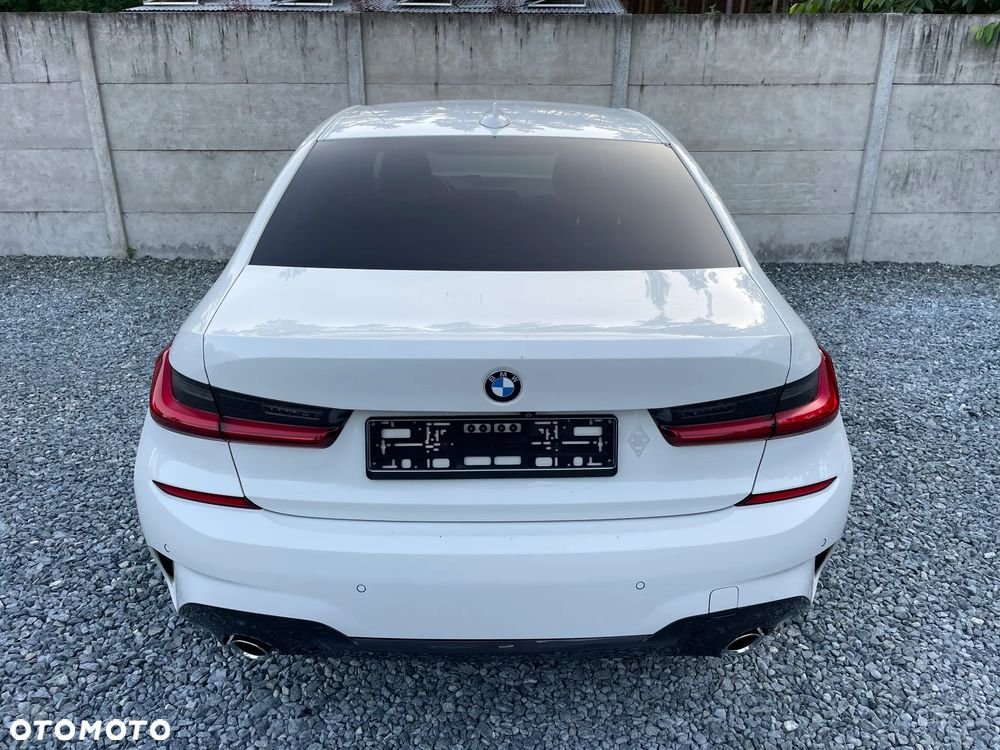 BMW Seria 3 320d Edition M Sport Shadow - 6