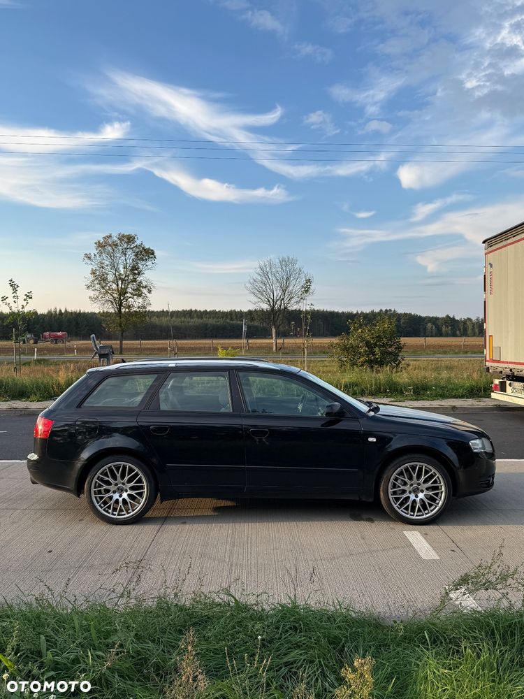 Audi A4 Avant - 4