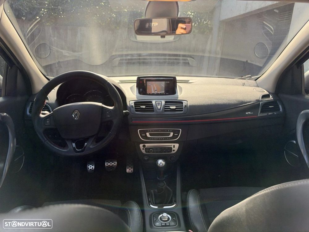 Renault Mégane 1.5 dCi GT Line J18 - 9