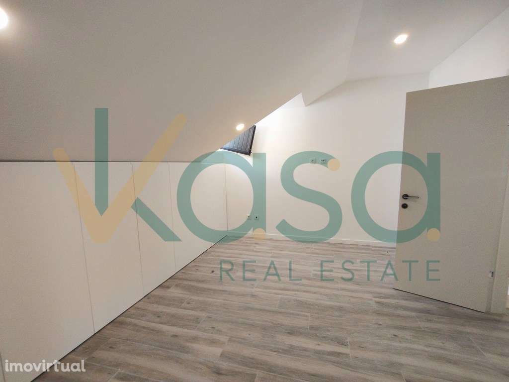 T1 Remodelado com Quintal Junto ao Largo da Santinha - Barreiro - Grande imagem: 4/23