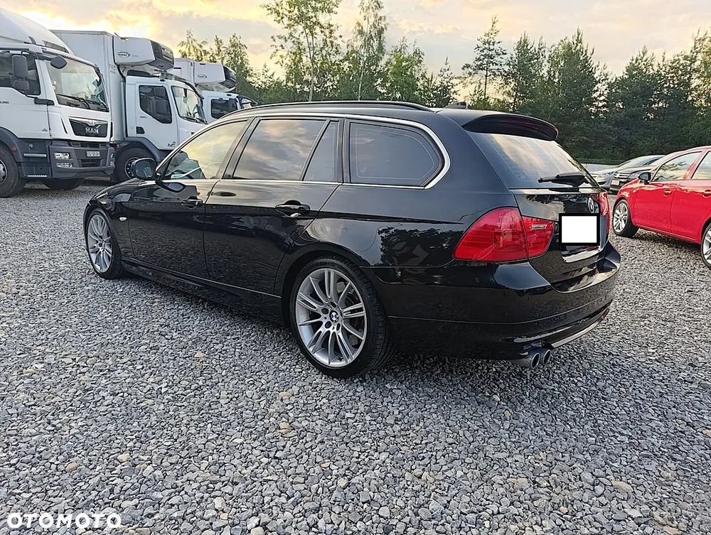 BMW Seria 3 325d DPF Edition Exclusive - 4
