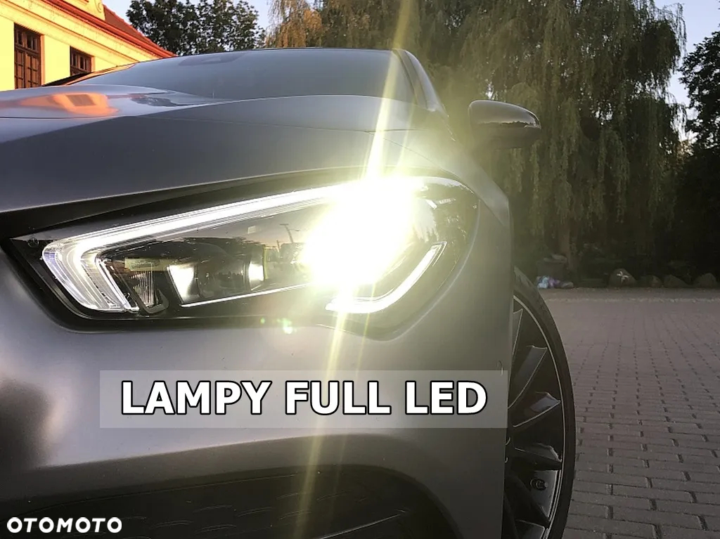 Mercedes-Benz CLA - 10