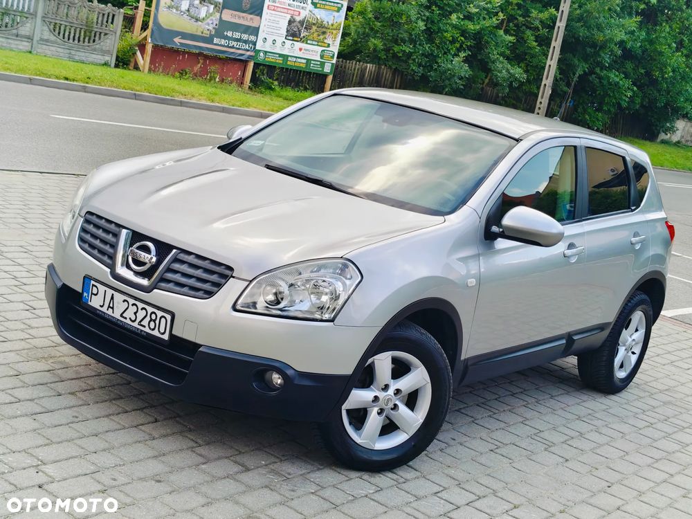 Nissan Qashqai 2.0 dCi DPF tekna - 1