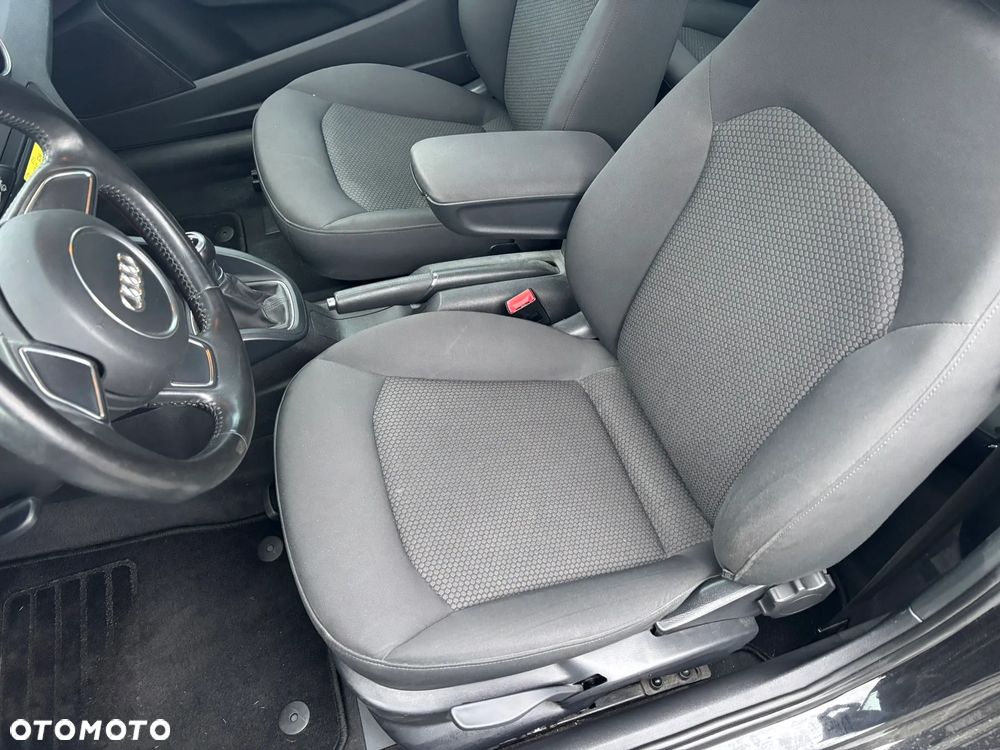 Audi A1 3-drzwiowe 1.2 TFSI admired - 14