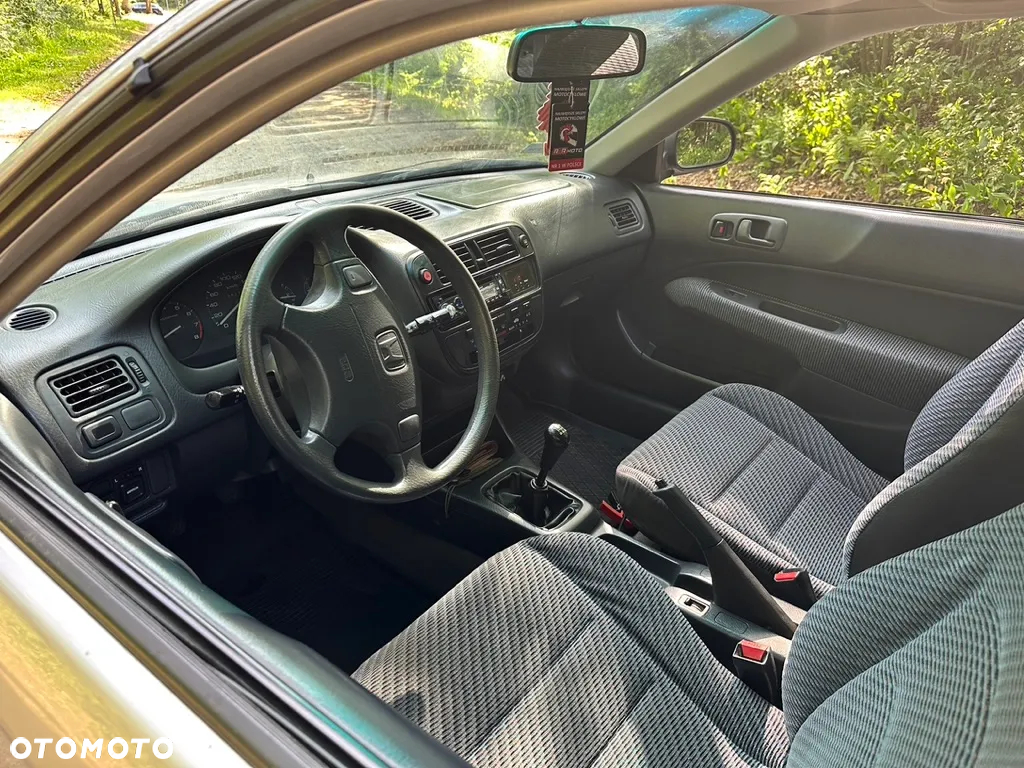 Honda Civic 1.4i S - 7