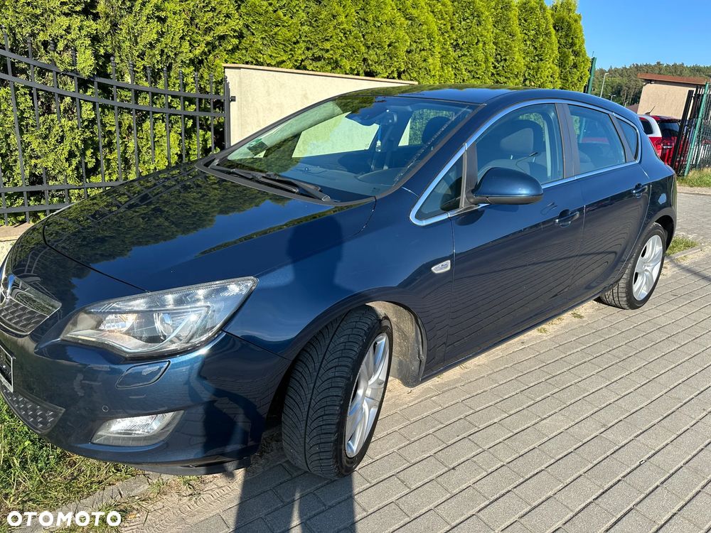 Opel Astra 1.4 Turbo Innovation - 12