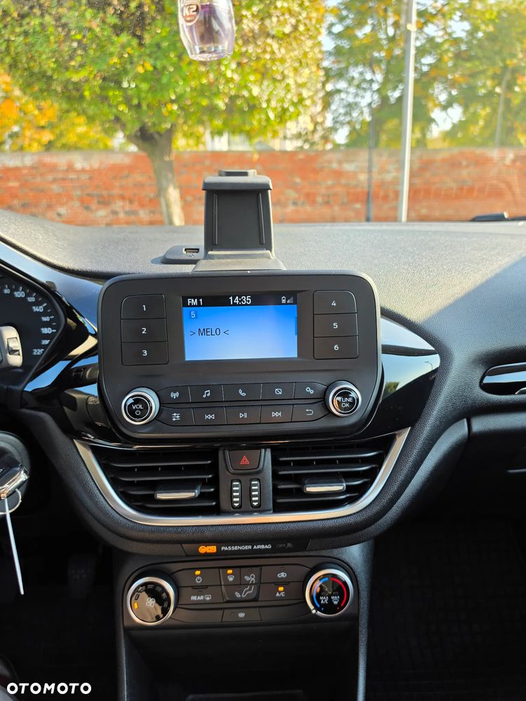 Ford Fiesta - 15