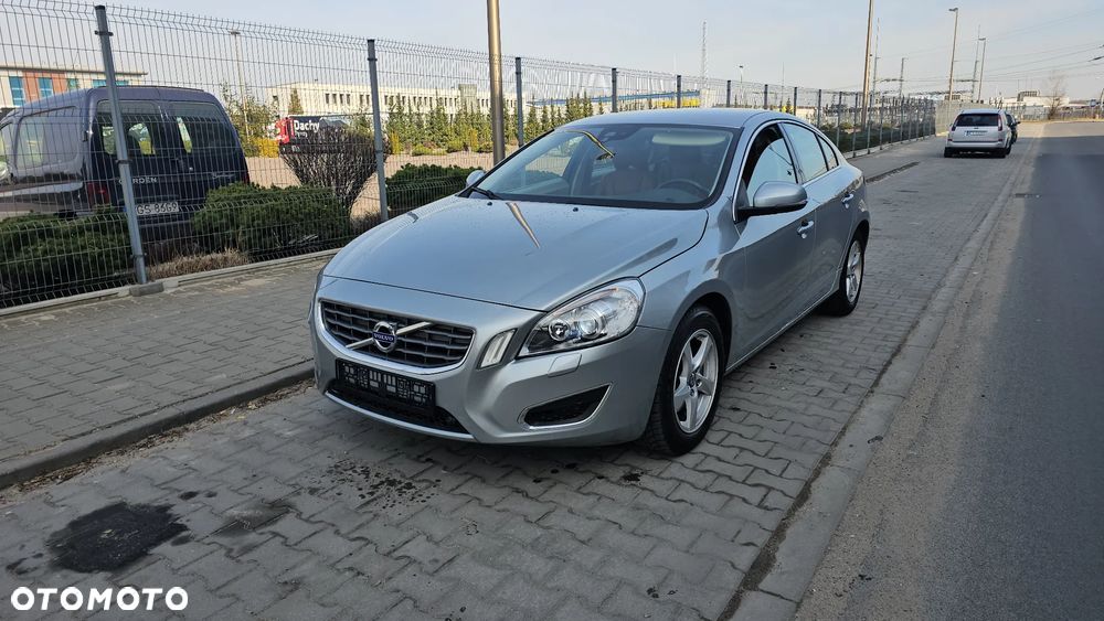 Volvo S60 DRIVe Summum - 27