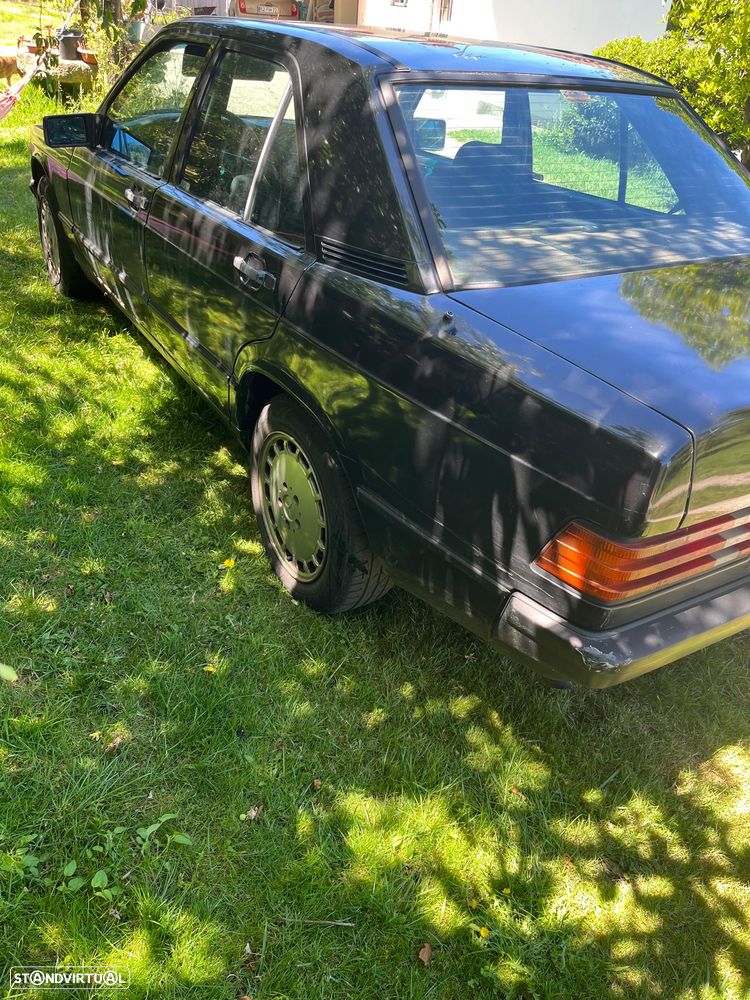 Mercedes-Benz W201 (1982-1993) 190 D 2.5 - 5