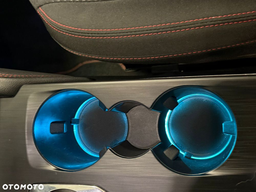 Ford Kuga 2.5 FHEV FWD ST-Line - 28