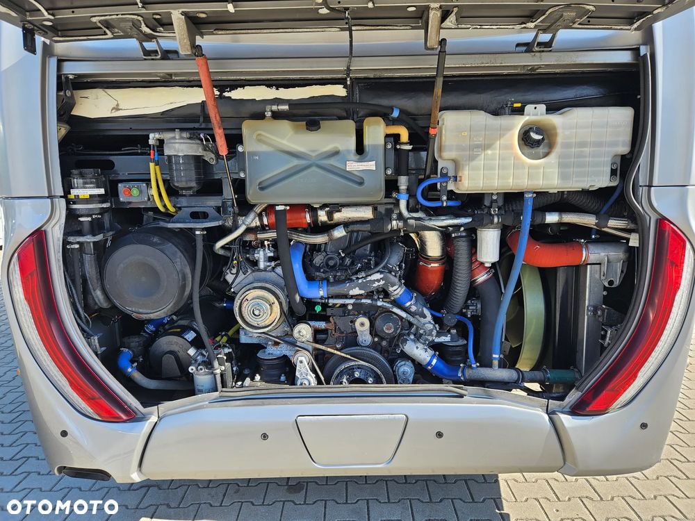 Iveco MAGELYS / SPROWADZONY  / MANUAL / 59 MIEJSC/ EURO 6 - 10