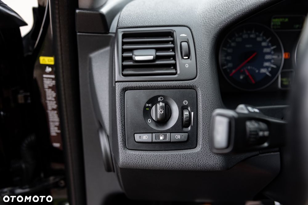 Volvo V50 T5 RDesign - 29