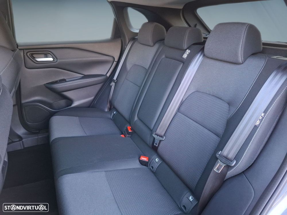 Nissan Qashqai 1.3 DIG-T N-Connecta LED — fotografia 6
