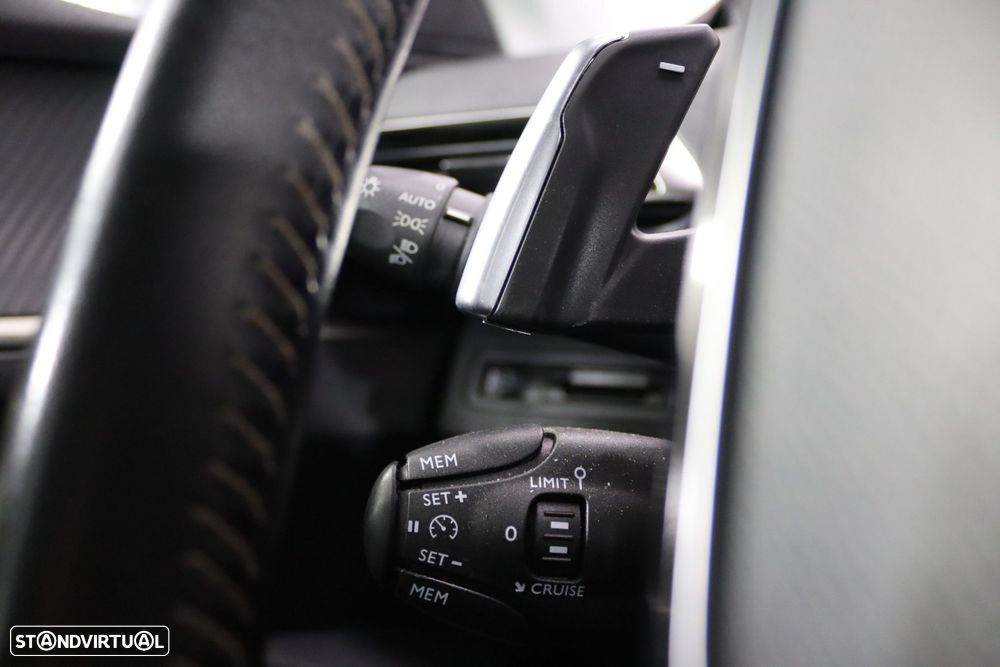Peugeot 5008 PureTech 130 EAT8 Stop & Start Active Business-Pack - 11