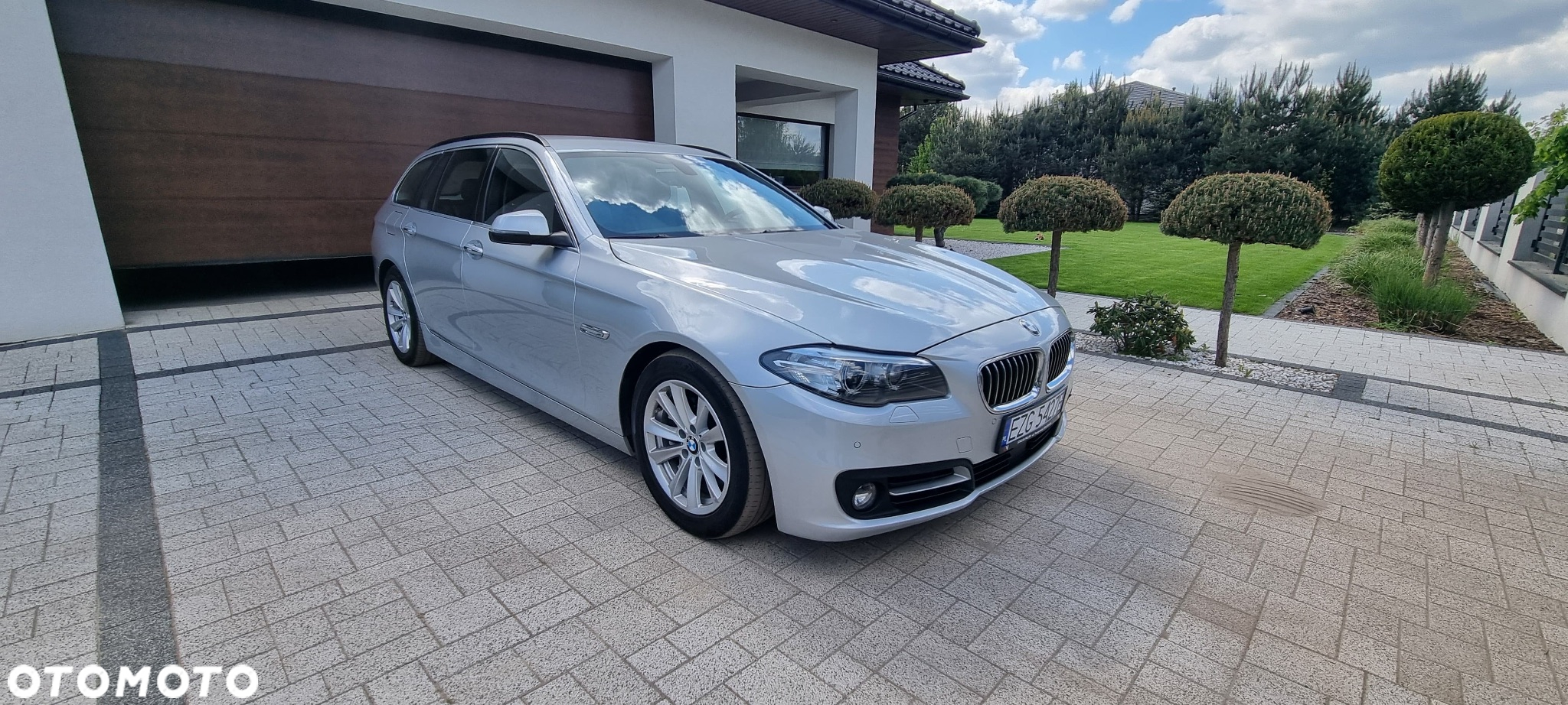 BMW Seria 5 525d xDrive - 6