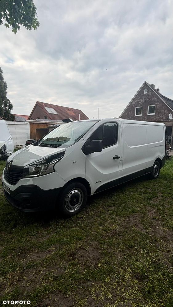 Renault Trafic - 1