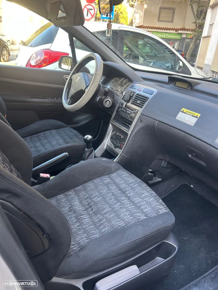 Peugeot 307 1.4 HDi XR - 6