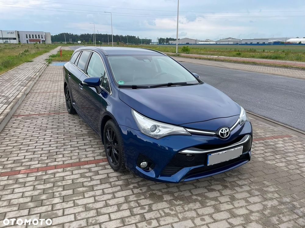 Toyota Avensis - 3