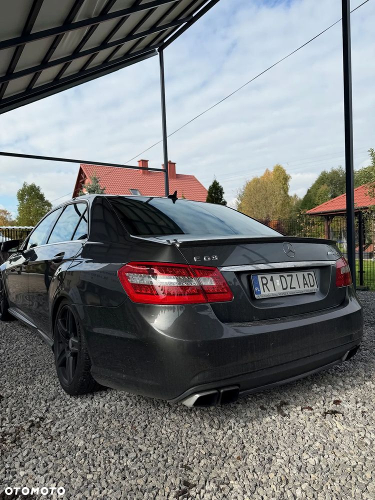 Mercedes-Benz Klasa E 63 AMG - 3