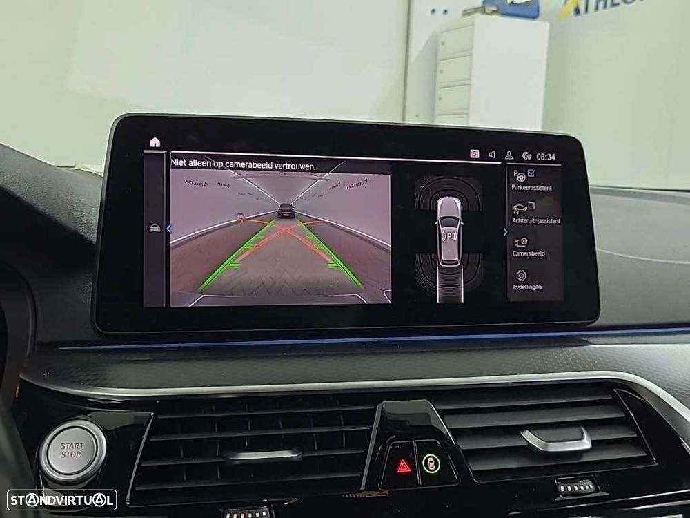 BMW 530 e Pack Desportivo M - 14
