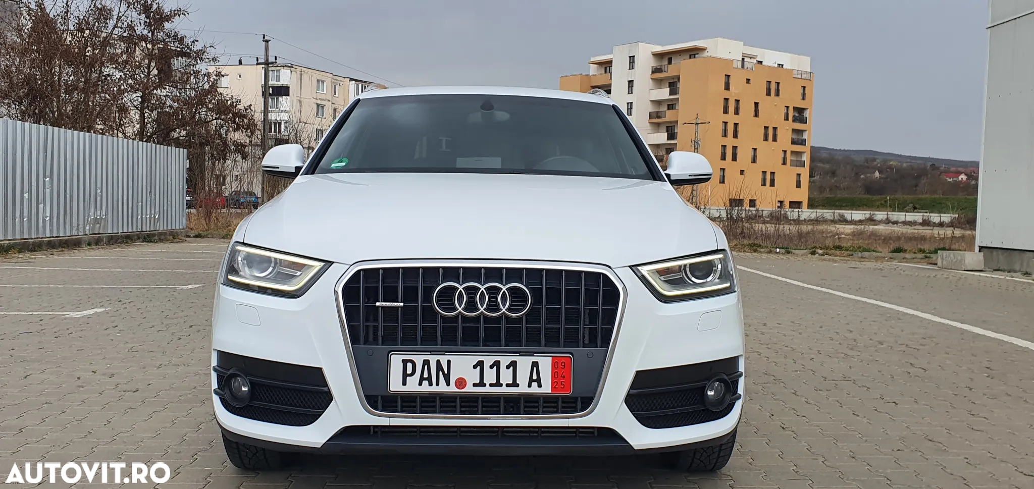 Audi Q3 2.0 TDI Quattro S-Tronic - 4