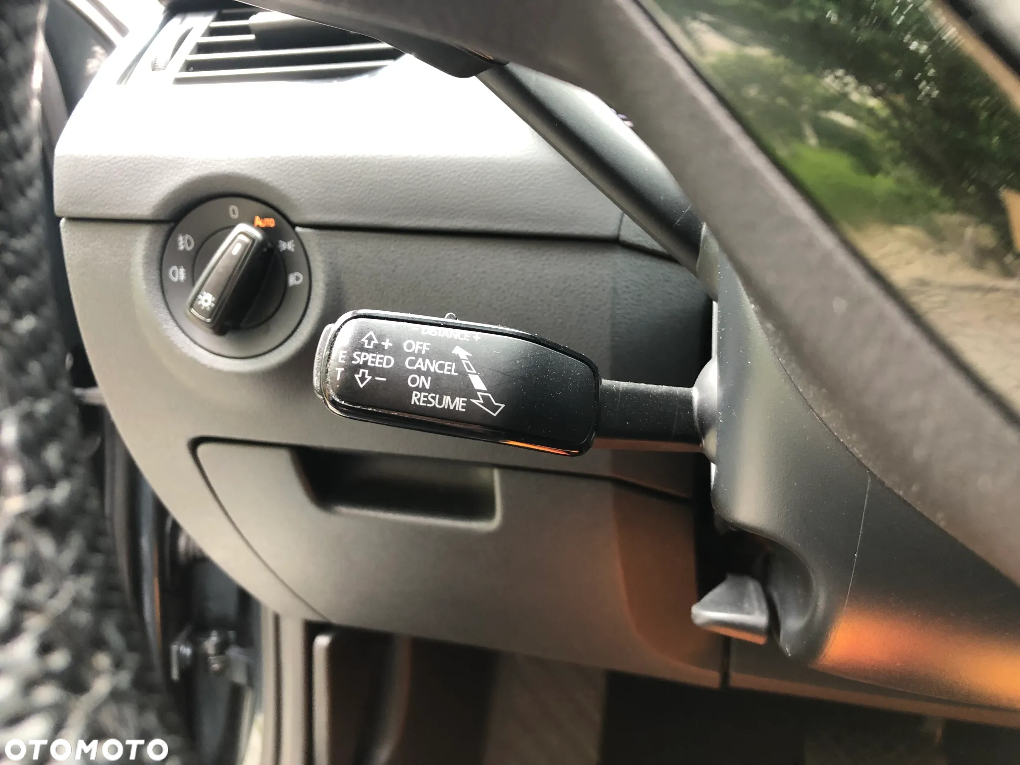 Skoda Octavia Combi 2.0 TDI DSG Style - 20