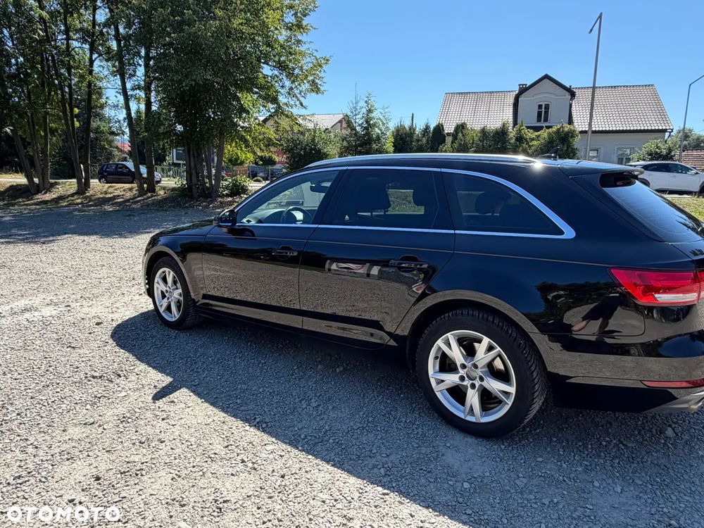 Audi A4 Avant 2.0 TDI Quattro S tronic - 4