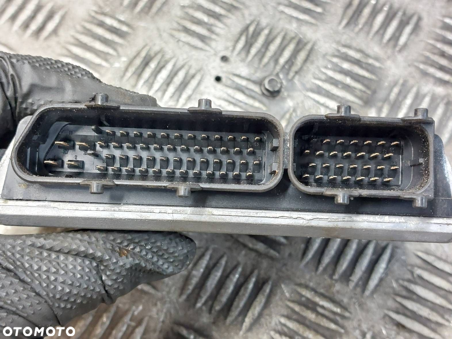 ZESTAW STARTOWY PASSAT B5 1.9 TDI AUTOMAT 038906018P 3B0919881P - 3