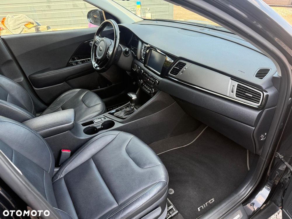 Kia Niro 1.6 GDI Hybrid XL - 30