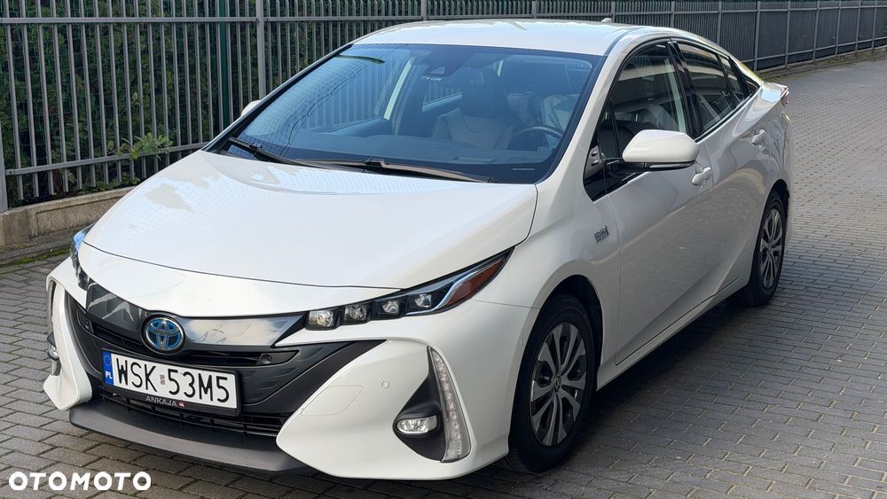 Toyota Prius - 12