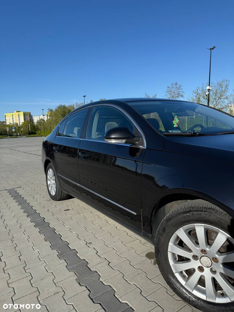 Volkswagen Passat 1.8 TSI Comfortline - 15
