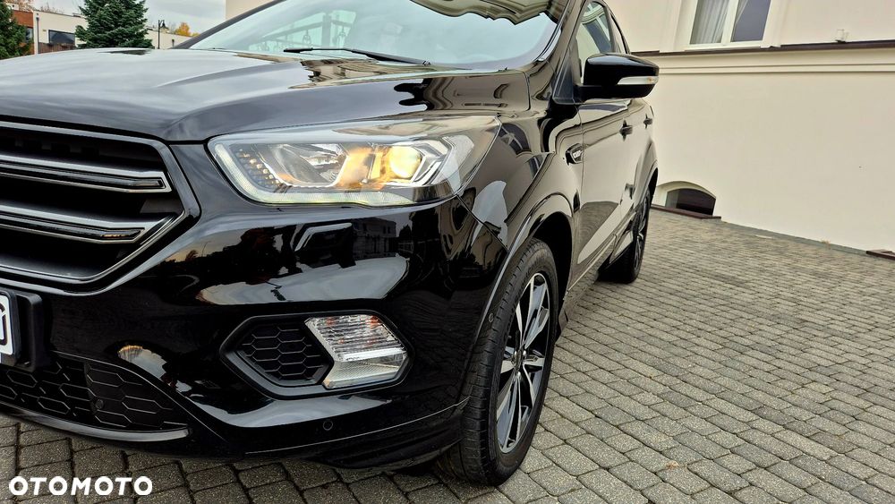 Ford Kuga 1.5 EcoBoost 2x4 ST-Line - 27
