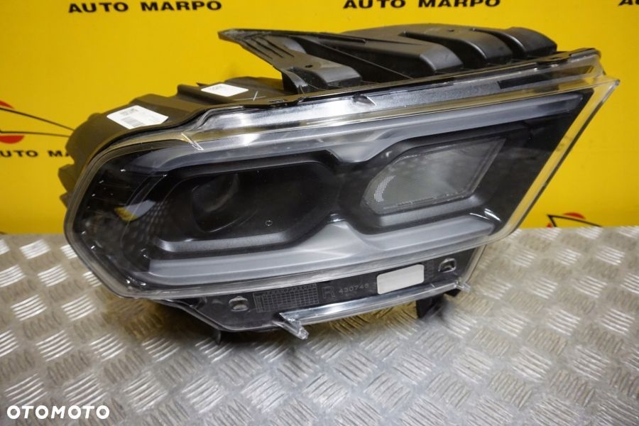 DODGE DURANGO LIFT 2021- REFLEKTOR LAMPA PRAWA CZARNA LED USA - 5