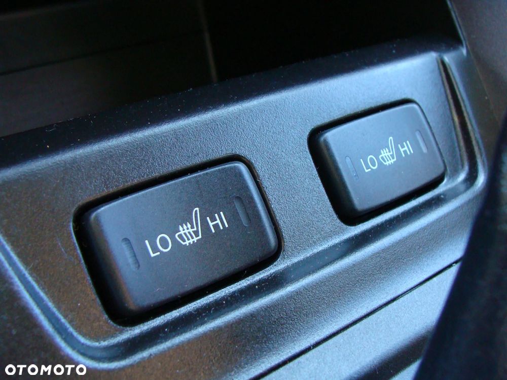 Suzuki Vitara 1.4 Boosterjet Hybrid Automatik Comfort - 24