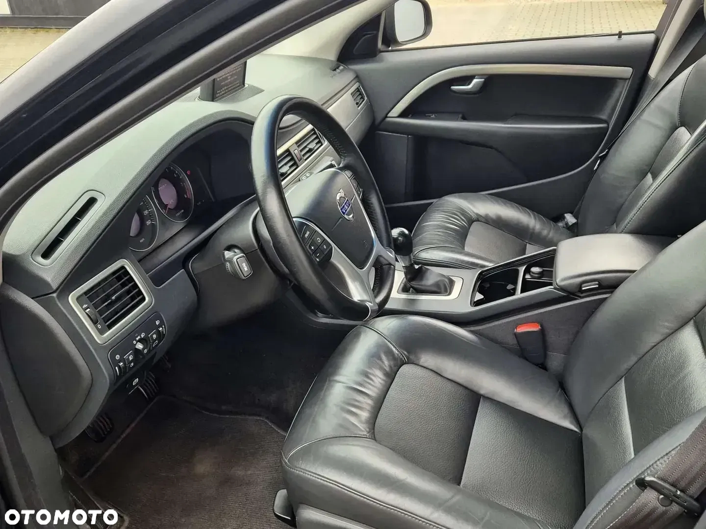 Volvo V70 - 16