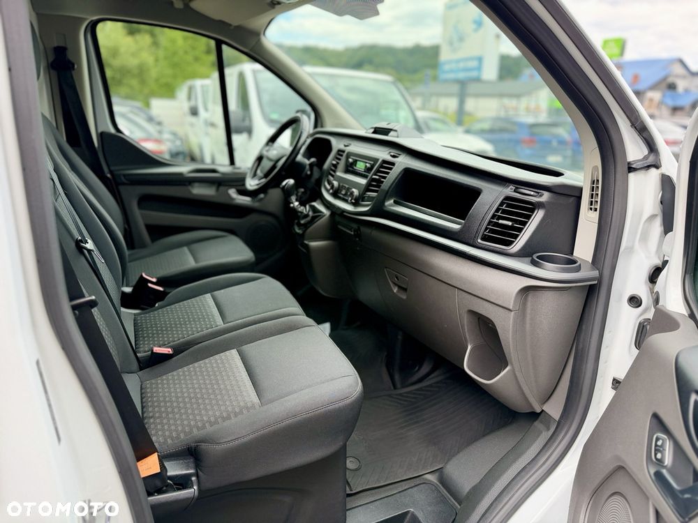 Ford Transit Custom - 19