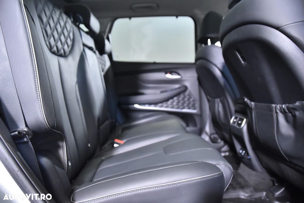 Hyundai Santa Fe - 12
