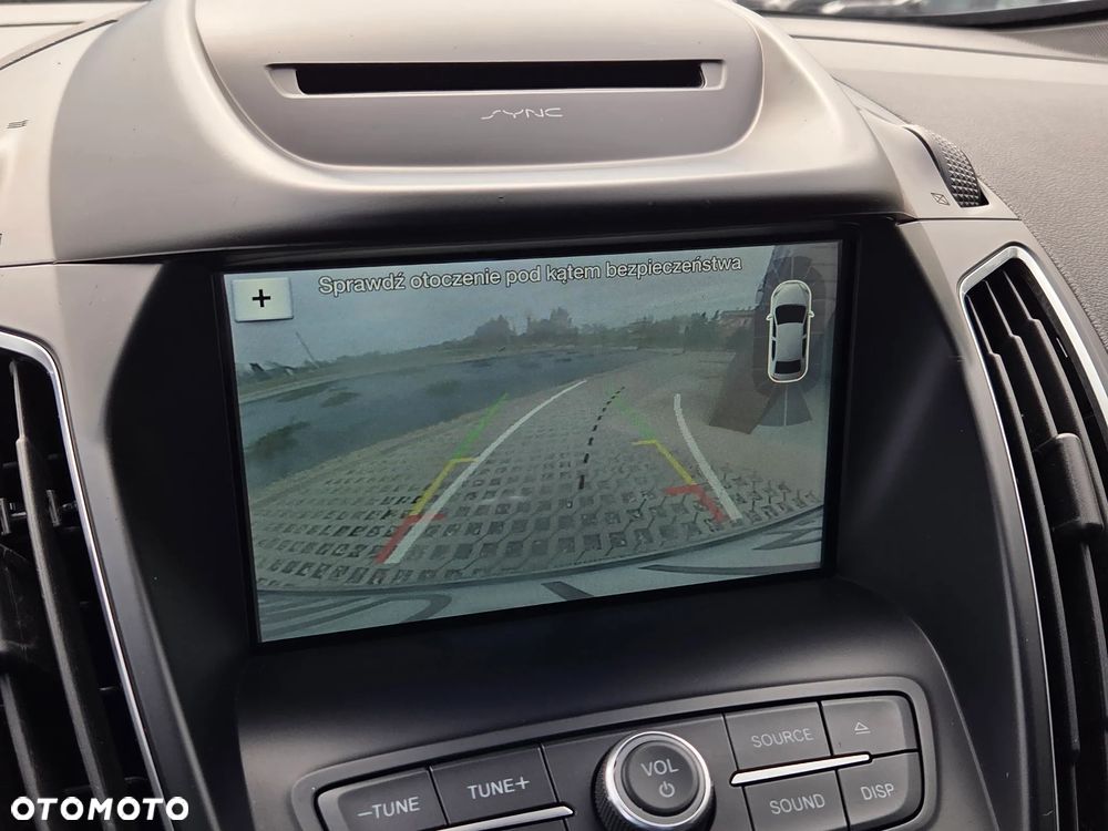 Ford Grand C-MAX - 10