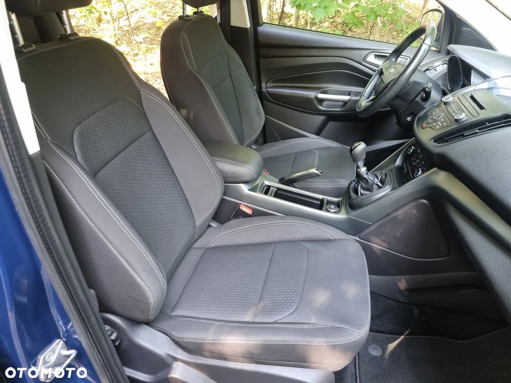 Ford Kuga 1.5 EcoBoost 2x4 Business Edition - 8