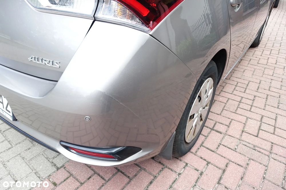 Toyota Auris 1.33 VVT-i Active - 14