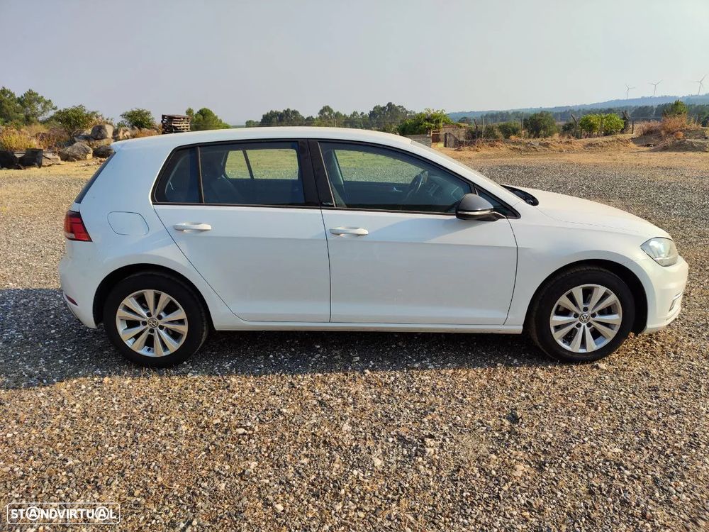 VW Golf 1.6 TDI Confortline - 3