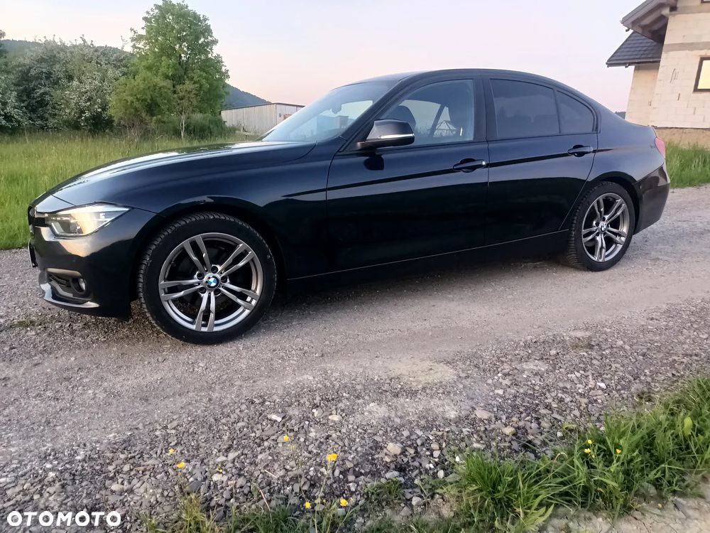 BMW Seria 3 320d Sport Line - 5