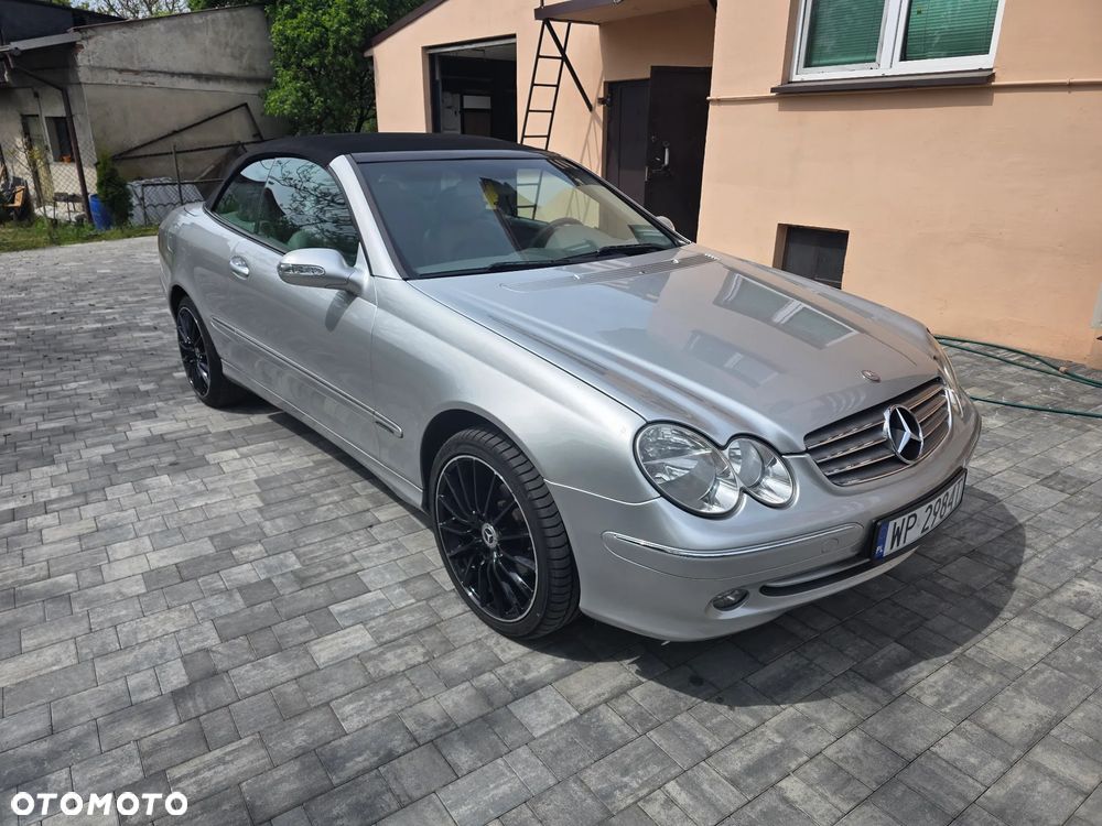 Mercedes-Benz CLK - 2