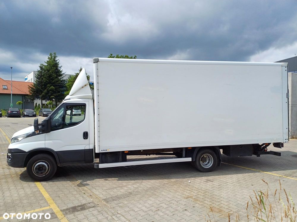 Iveco 70C17 - 1