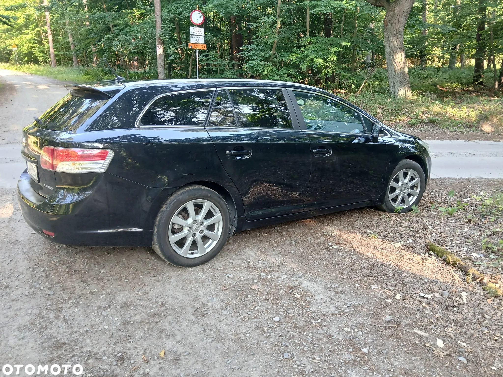 Toyota Avensis 2.0 D-4D - 7