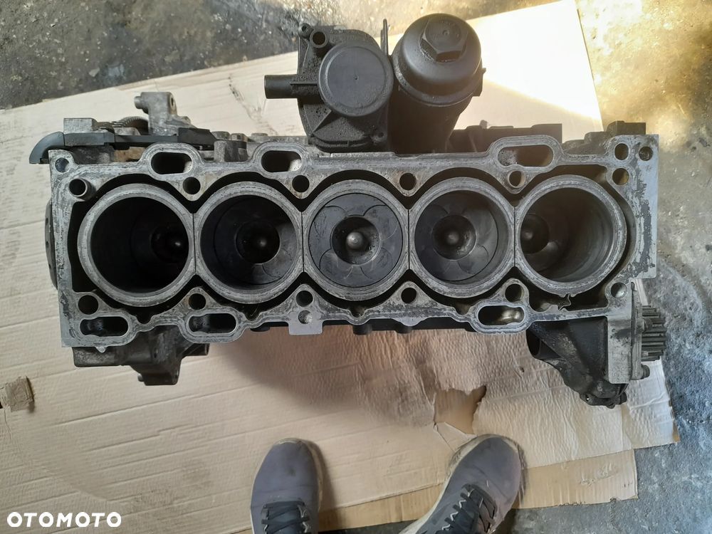 VOLVO V70   lampa lewa tylna górna - 3