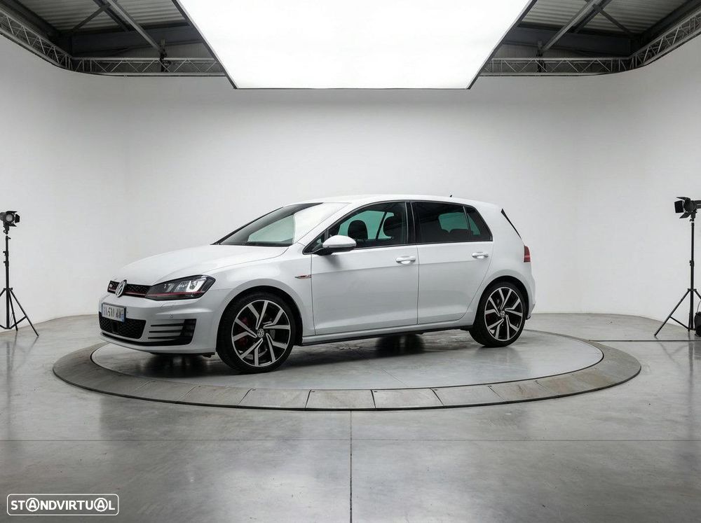 VW Golf GTI BlueMotion DSG - 4
