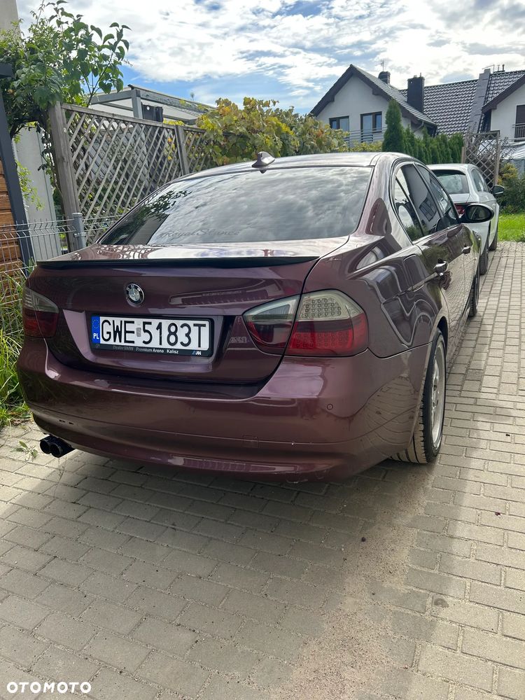 BMW Seria 3 320i - 3