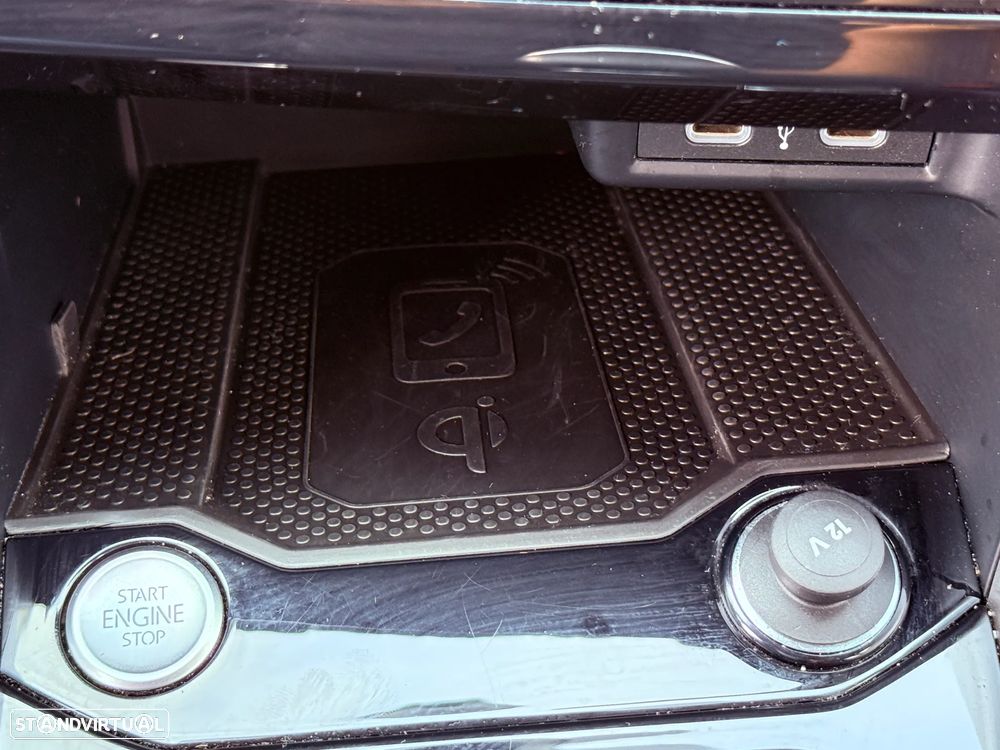 VW T-Roc 2.0 TDI Urban - 41