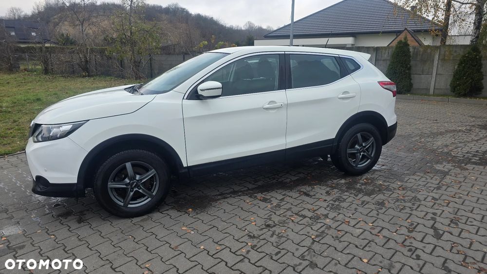Nissan Qashqai - 11